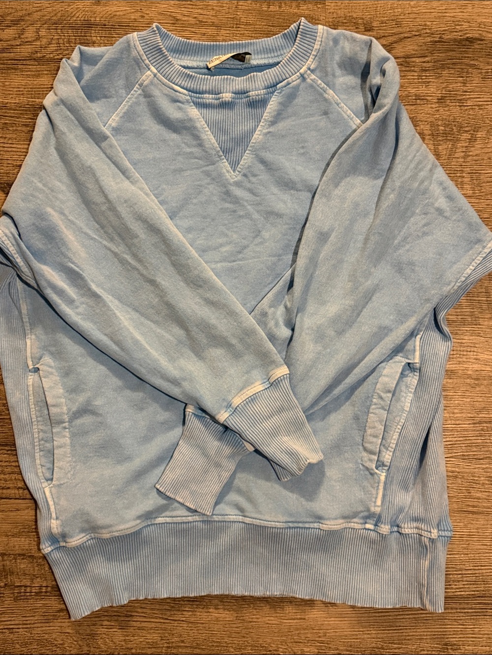 Zenana Outfitters Pale Blue Crewneck Sweatshirt